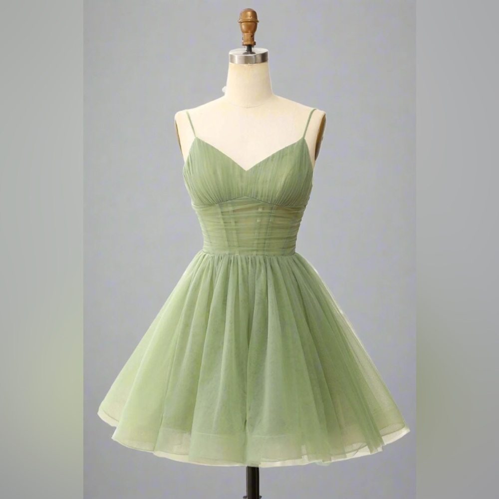 A-Line Sage Green Pleated Short Homecoming dress